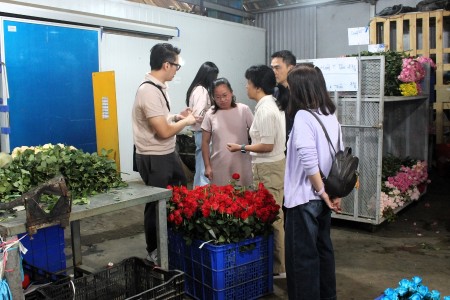 Chào đón anh Morris từ Philippines đến thăm Quỳnh Phương Đà Lạt 